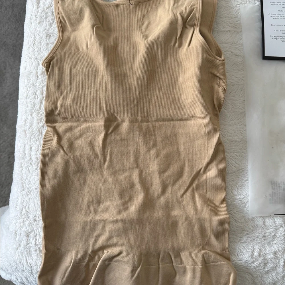 Shapewear Compression Cami - Picture 3 of 3